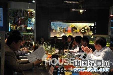 高端對(duì)話沙龍活動(dòng)現(xiàn)場 家居建材業(yè)大佬話營銷 網(wǎng)絡(luò)將成主流渠道（HOUSE365 劉國超）