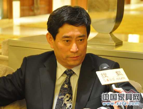 中國家具協會理事長朱長嶺 中國家具協會理事長朱長嶺