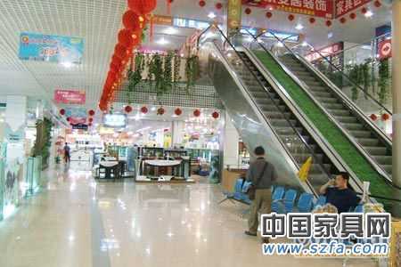 “五一”檔期競爭空前激烈 家居商家各出奇招 “五一”檔期競爭空前激烈 家居商家各出奇招