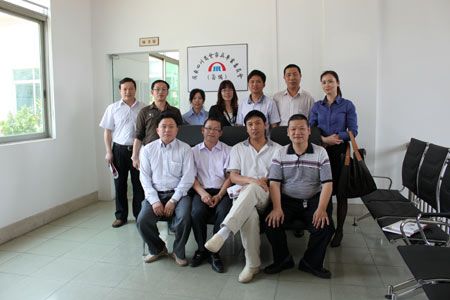 四川商會秘書處工作人員和發(fā)起人合影 四川商會秘書處工作人員和發(fā)起人合影