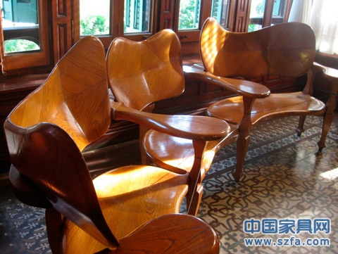 天才家具設計師經(jīng)典之作 走進炫酷的超現(xiàn)實世界