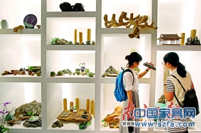 深圳原創(chuàng)設(shè)計(jì)家具挑戰(zhàn)設(shè)計(jì)眼界。