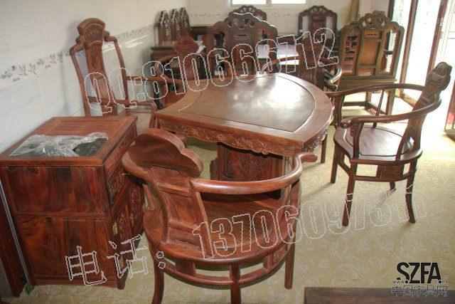 老撾大紅酸枝泡茶桌 扇形 老撾大紅酸枝泡茶桌 扇形