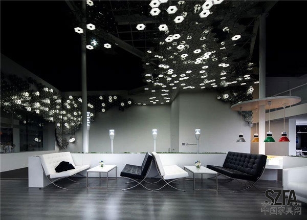 智能源于科技 專業(yè)締造價值——歐普照明驚艷亮相2015光亞展 智能源于科技 專業(yè)締造價值——歐普照明驚艷亮相2015光亞展