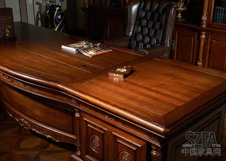 路易十四班臺 路易十四班臺