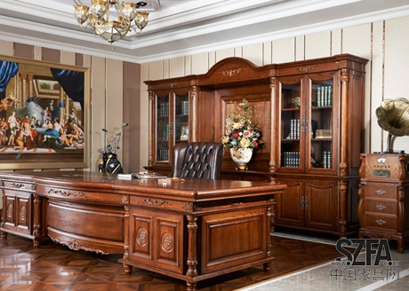 路易十四班臺 路易十四班臺