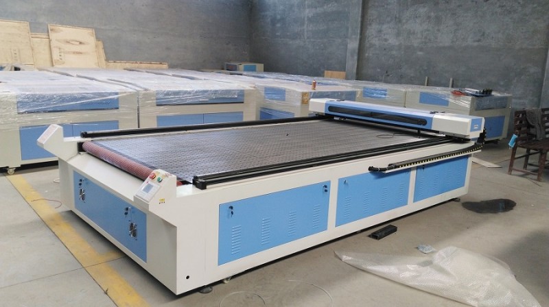 激光座套切割機(jī)，激光座墊切割機(jī)，激光腳墊切割機(jī)