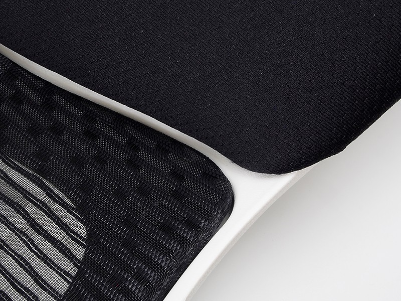 1535356812109080.jpg 1535356812109080.jpg