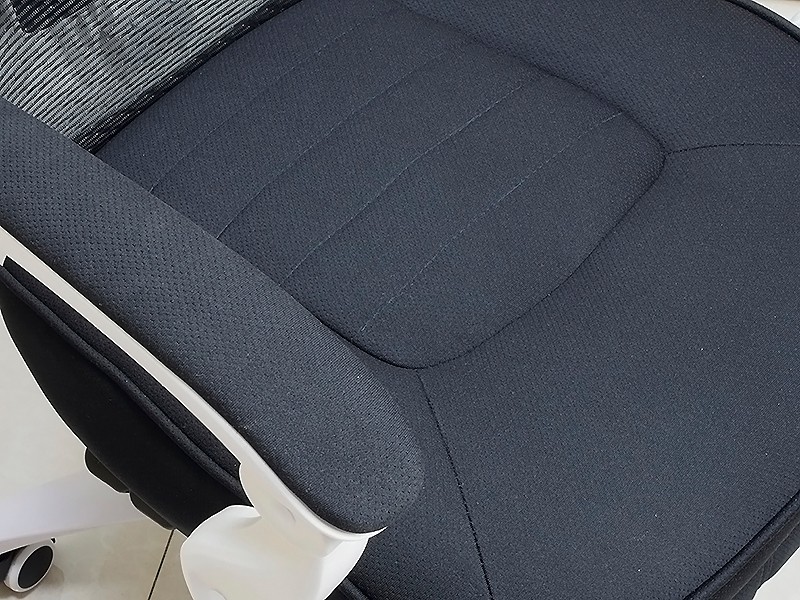 1535357644383838.jpg 1535357644383838.jpg