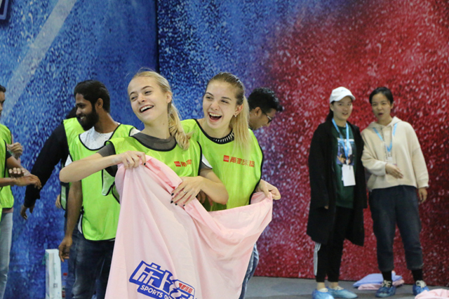 image002.jpg image002.jpg