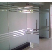 瑞昌無(wú)框玻璃門(mén)維修，調(diào)整，換鎖，貼膜