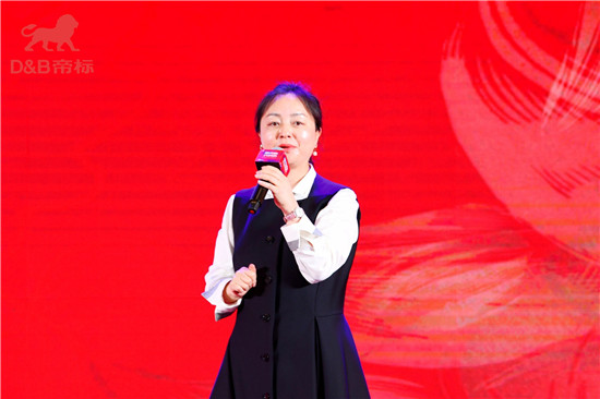 9朱玲英.jpg 9朱玲英.jpg